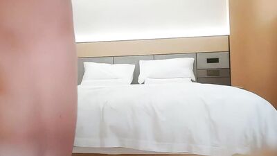 沈先森嫖娼大师带你找外围白色T恤妹子近距离特写扣弄一线天粉穴，后入抽插表情淫荡