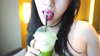 美女模特丹丹酒店大尺度私拍黑丝吊带高跟鞋被摄影师用遥控跳蛋玩逼女上位啪啪啪