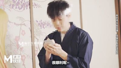 麻豆传媒-更衣人坠入爱河-吴梦梦