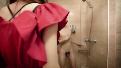 麻豆传媒-性感美女勾引侄子之乱伦激情性爱