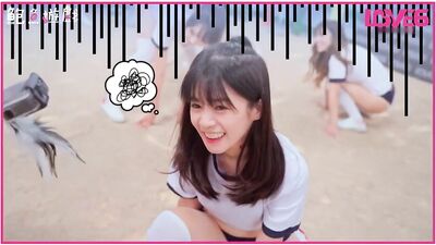 皇家华人-鲍鱼游戏深夜节目 123木头人 抓到就脱衣