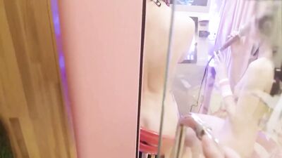 极品白虎嫩妹网红姐妹花H行为
