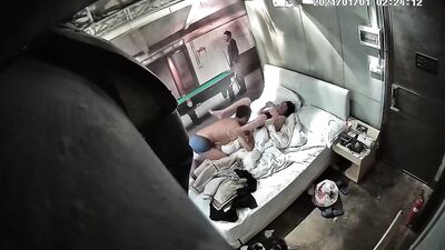 激情跨年夜❤用最浪漫的方式-做爱迎新年干炮一整夜