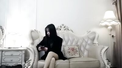 大款油哥酒店约外围偷拍极品奶茶妹直接给现金换上学生制服黑丝情趣内衣调情各种姿势草不停